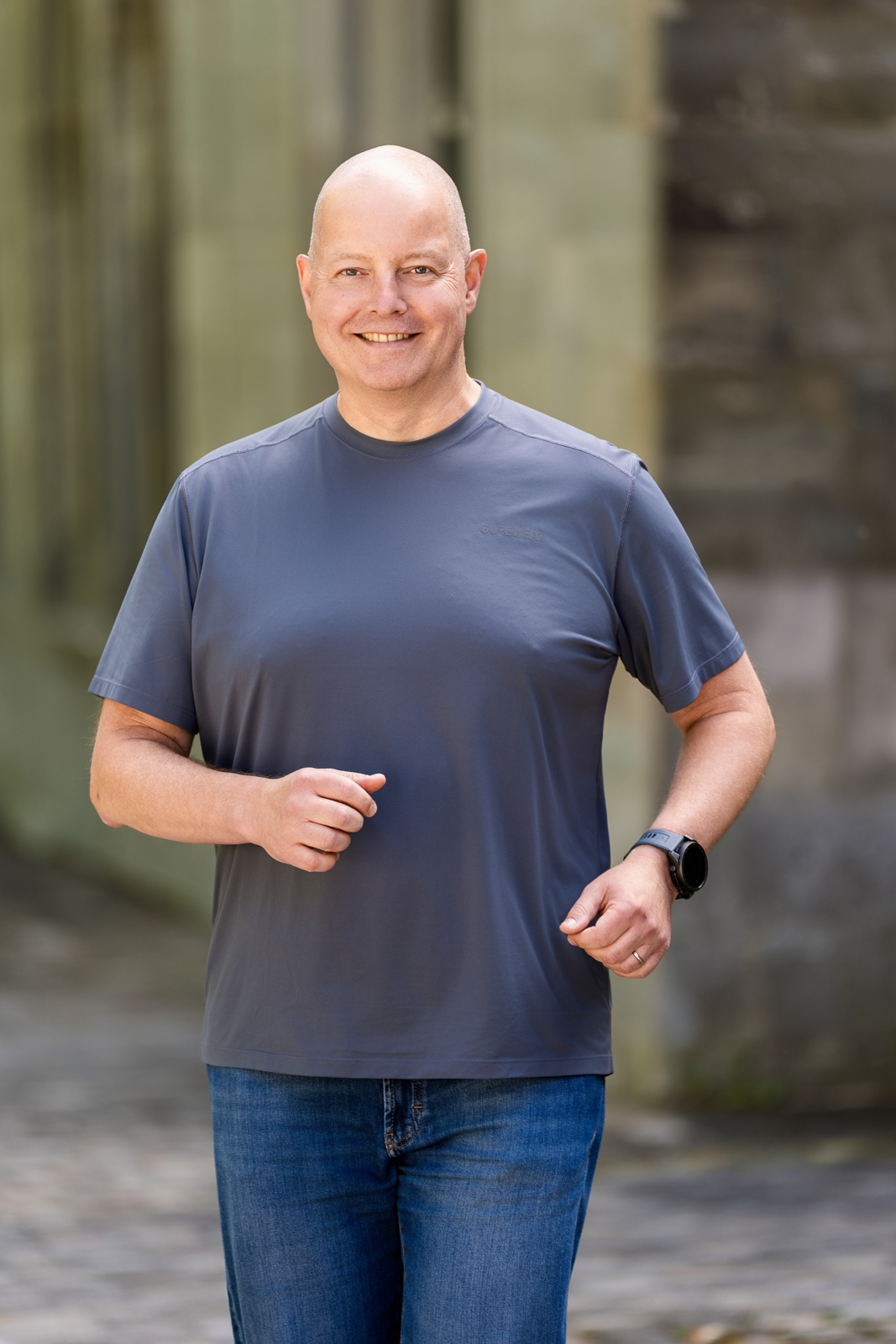 Alexander Felke ist Ihr zertifizierter Mindset Coach in Stuttgart, spezialisiert auf mentale Stärke und persönliches Wachstum. Alexander Felke ist Ihr zertifizierter Mindset Coach in Stuttgart, spezialisiert auf mentale Stärke und persönliches Wachstum.